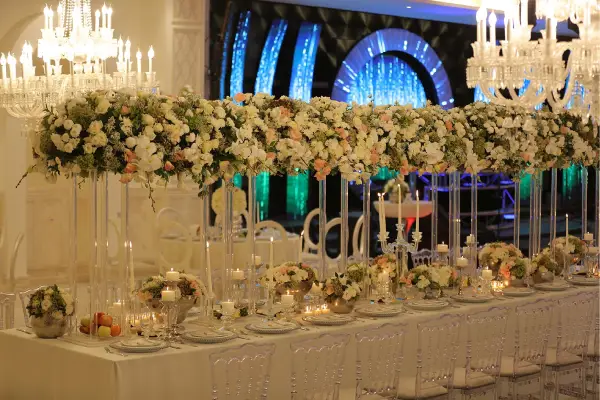 گلآرایی مجلس از خدمات تشریفات در منزل