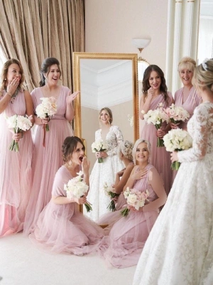 ایده لباس های ساقدوش و عکاسی