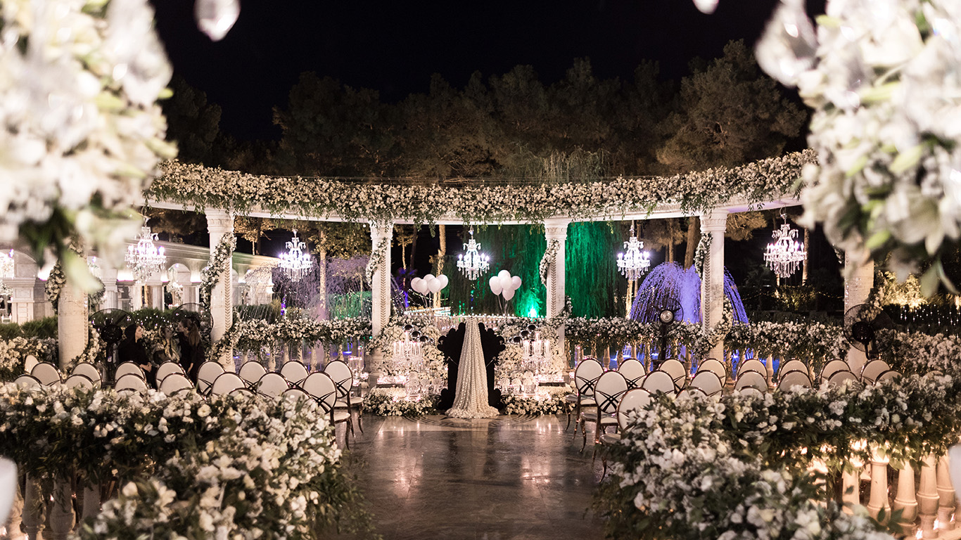 باغ تالار والا